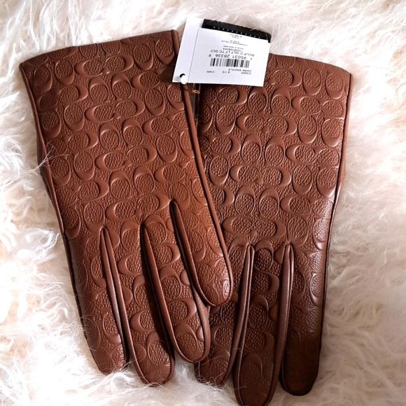 Coach NWTs Signature Leather Tech Gloves Size 6 1/2 - Picture 4 of 4